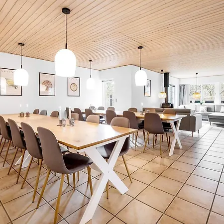 Сasa de vacaciones For 22 Guests