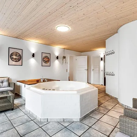 Nyaraló For 22 Guests
