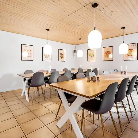 For 22 Guests Сasa de vacaciones Ulfborg