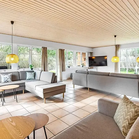 For 22 Guests * Ulfborg