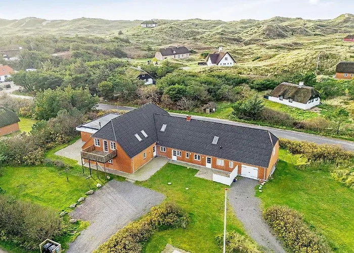 For 22 Guests Сasa de vacaciones